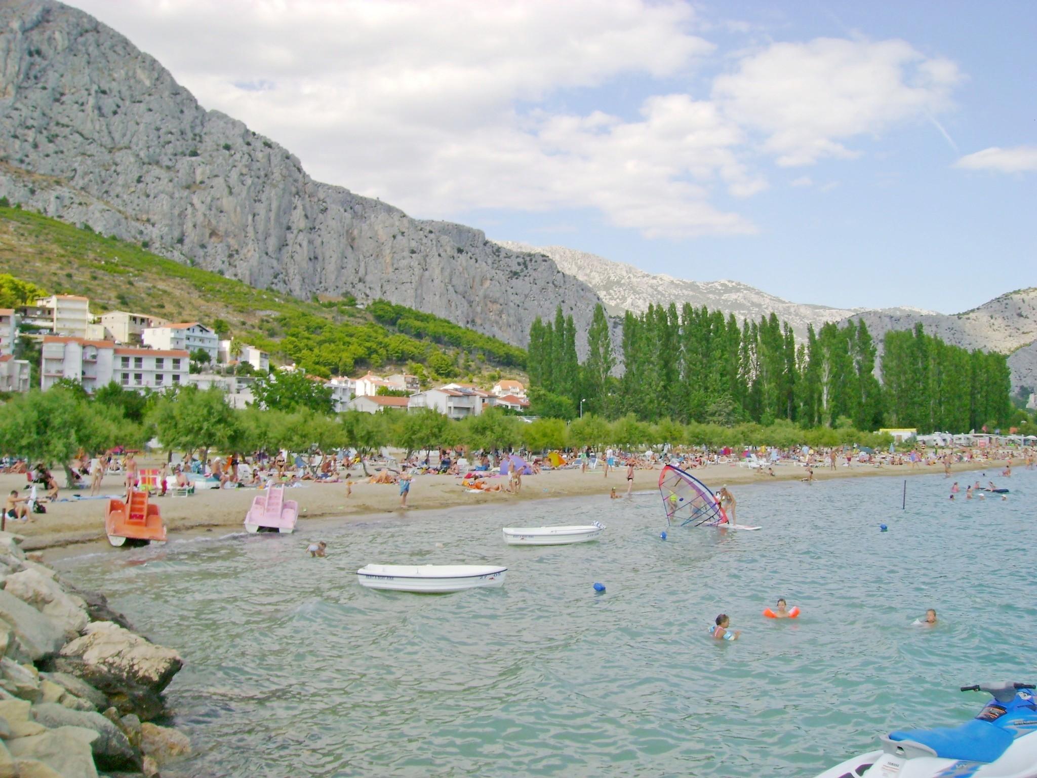 Hotel Mladen Omiš Exterior foto